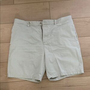 GAP Men's Flat Front Chino Shorts - Light Beige